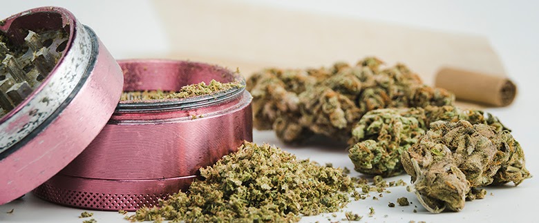 Metal Herb Grinder Buying Guide: How to Pick an Ideal One?