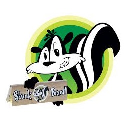 Unleash your creativity with Skunk Brand Rolling Papers - The ultimate choice for a smooth and flavourful smoking experience!