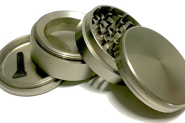 4-piece herb grinder