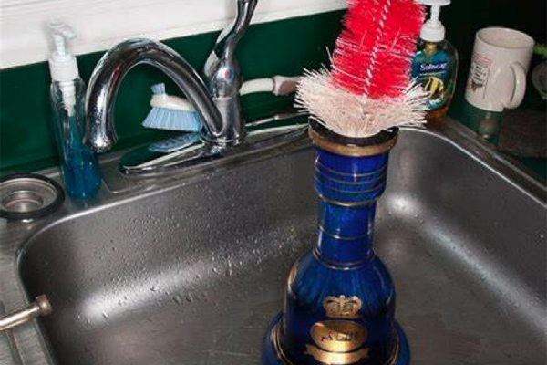 cleaning hookah